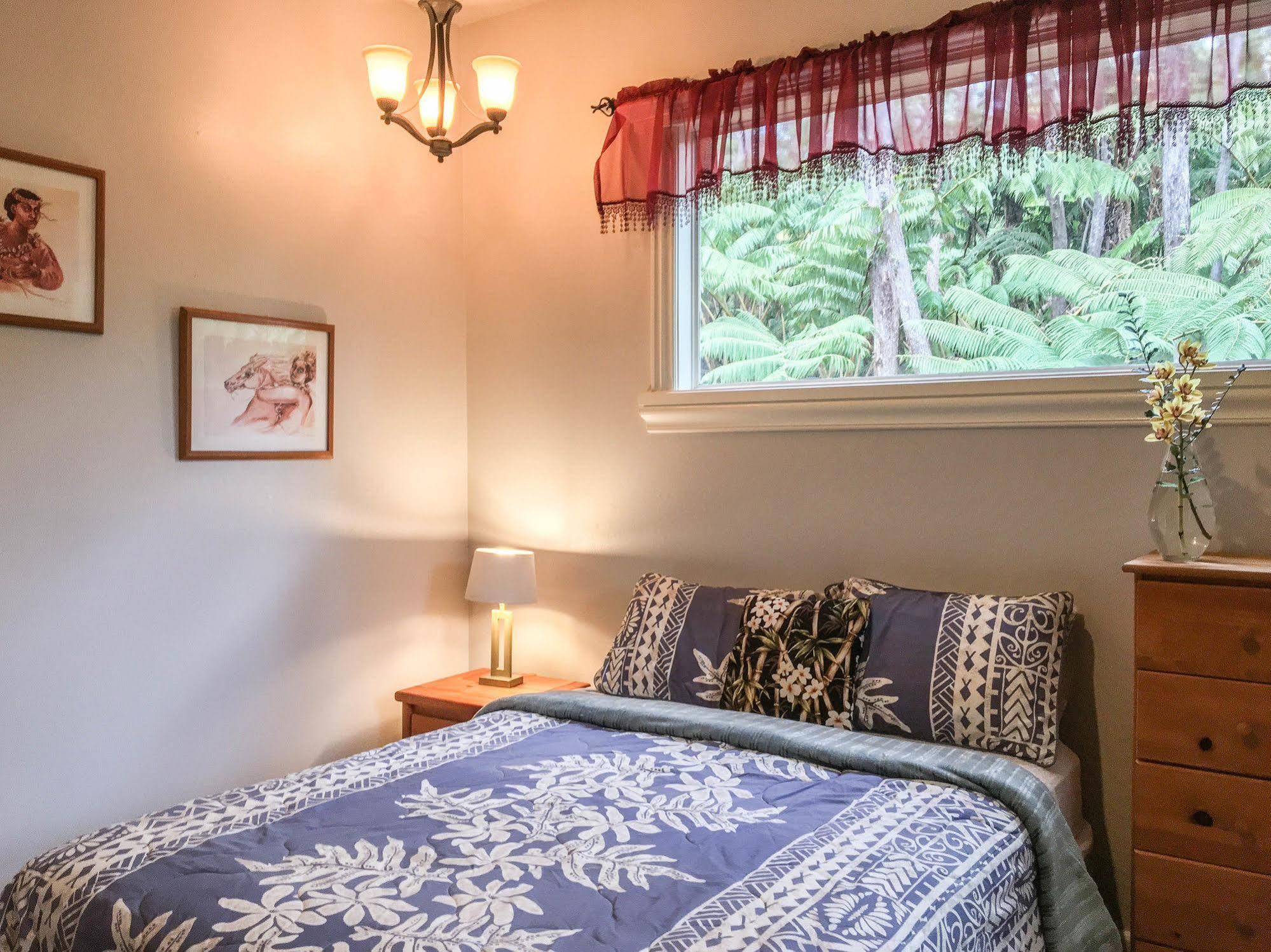 Hale Nahele by Hawaii Volcano Vacations Exterior foto